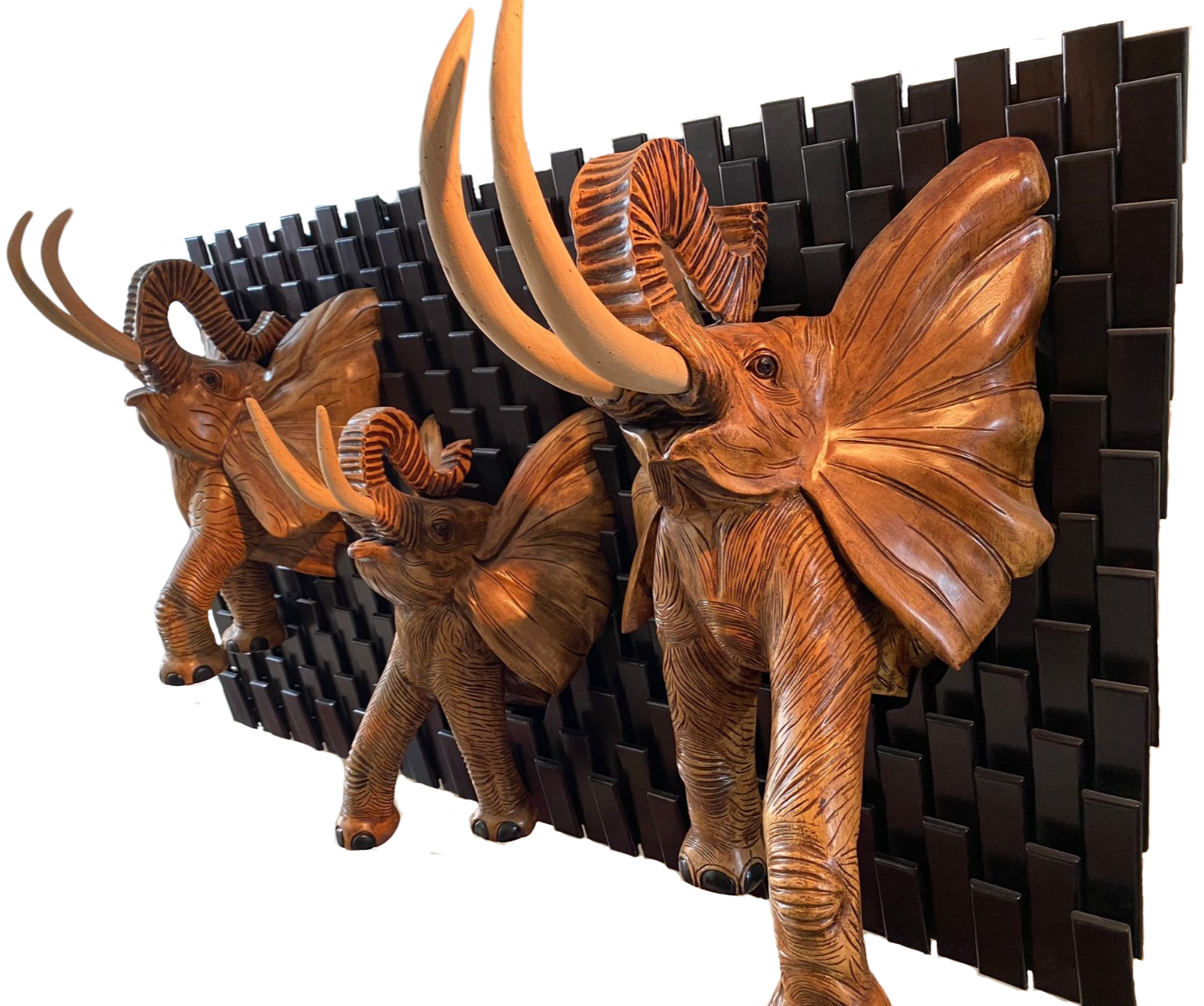 Éléphants sur Bois en Relief